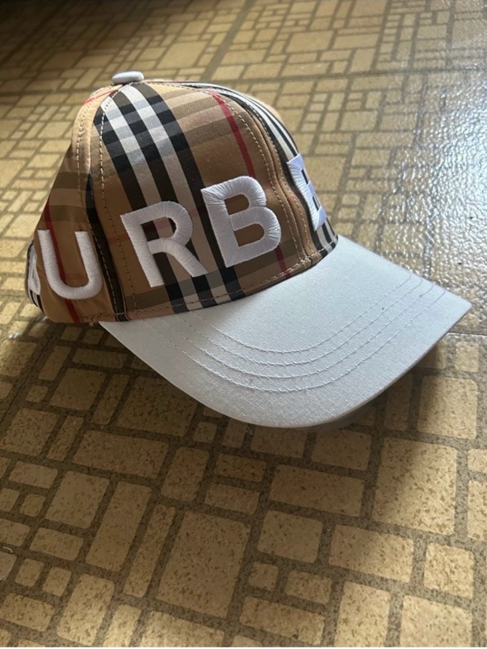 Burberry White Brim Plaid Interior Baseball Cap
